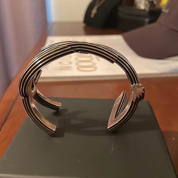 YSL Cuff - Picture 4 of 14